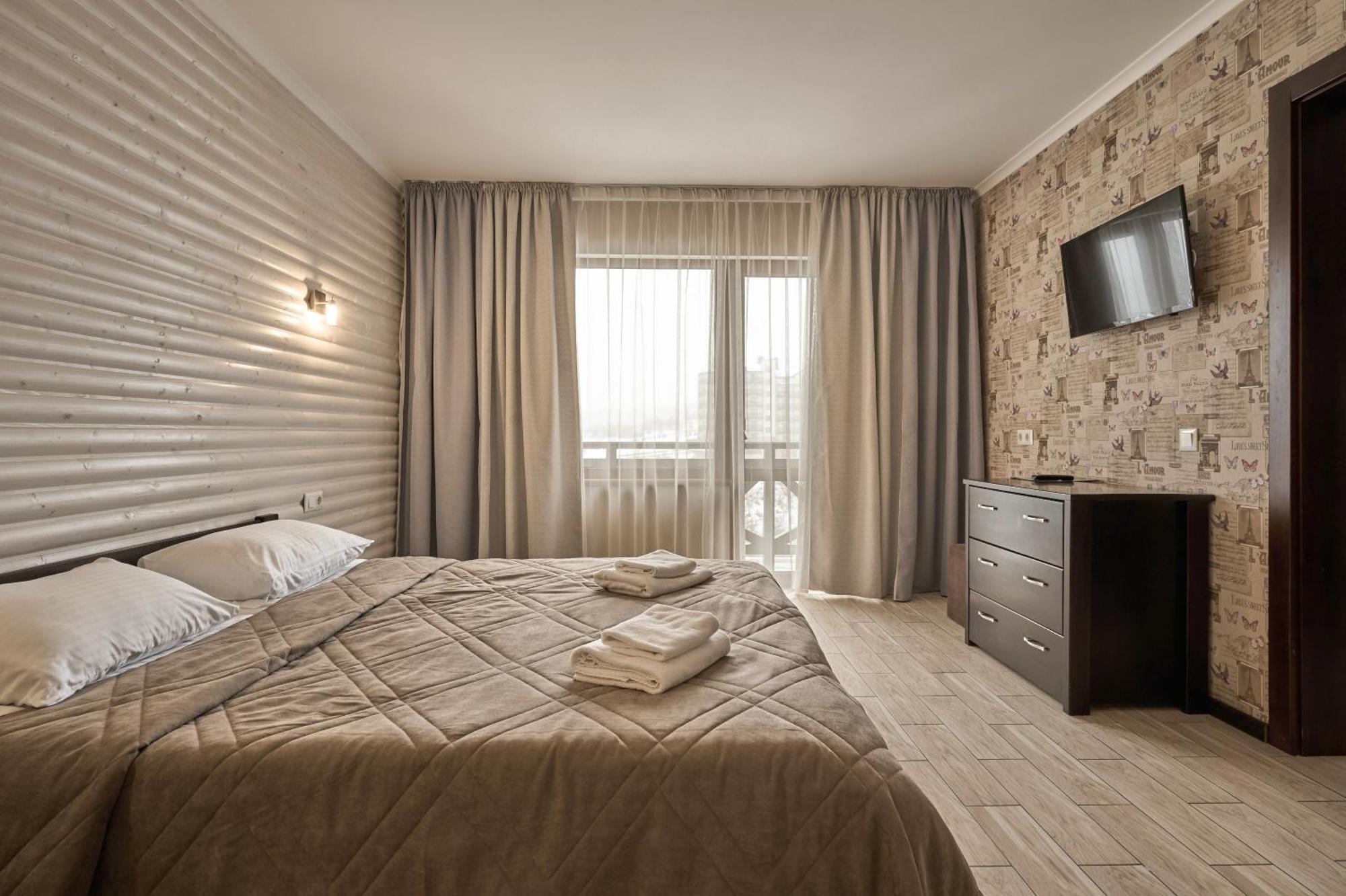 Hotel Zaporizʹka Sich Bukoveľ Exteriér fotografie
