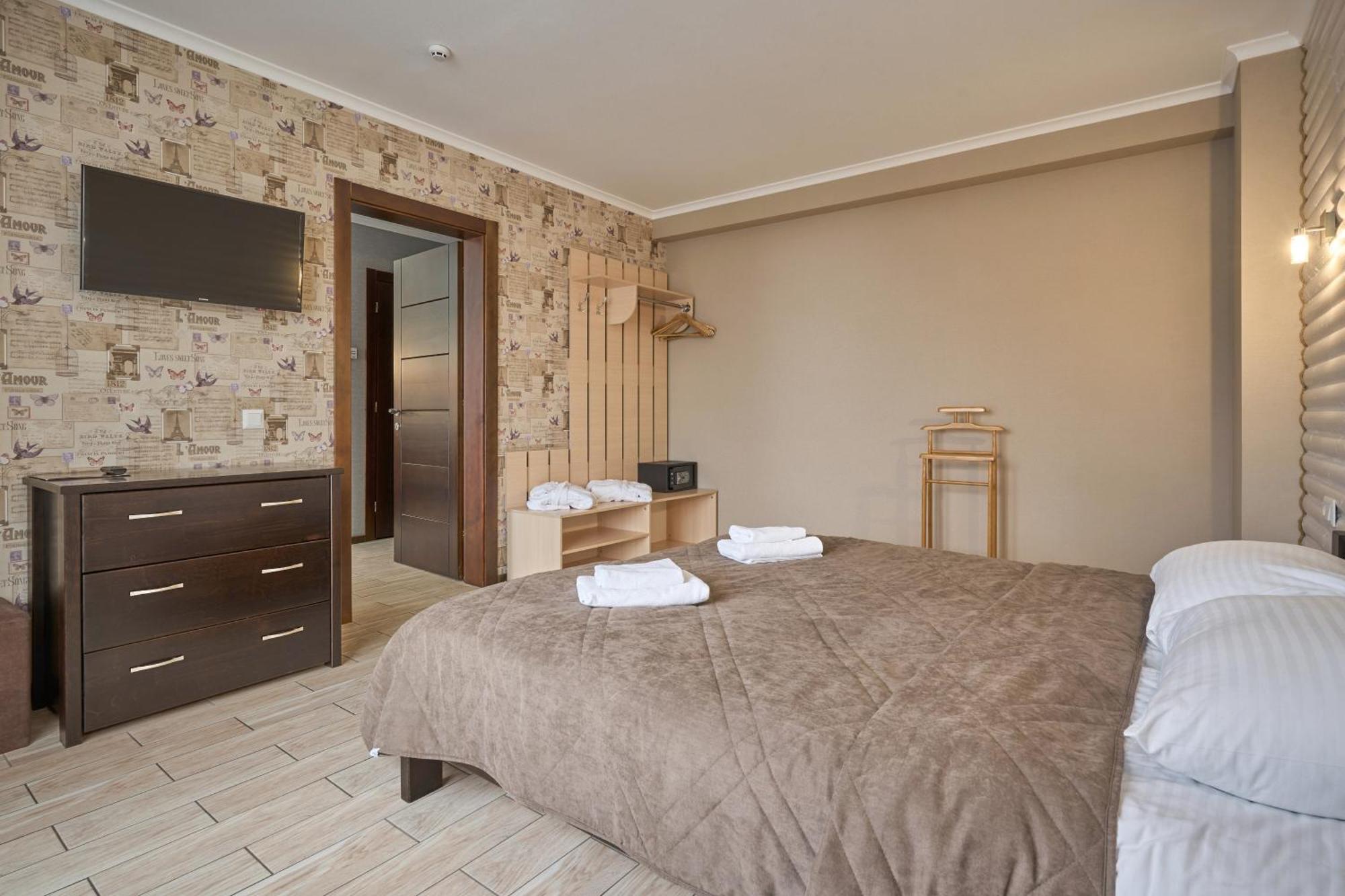 Hotel Zaporizʹka Sich Bukoveľ Exteriér fotografie