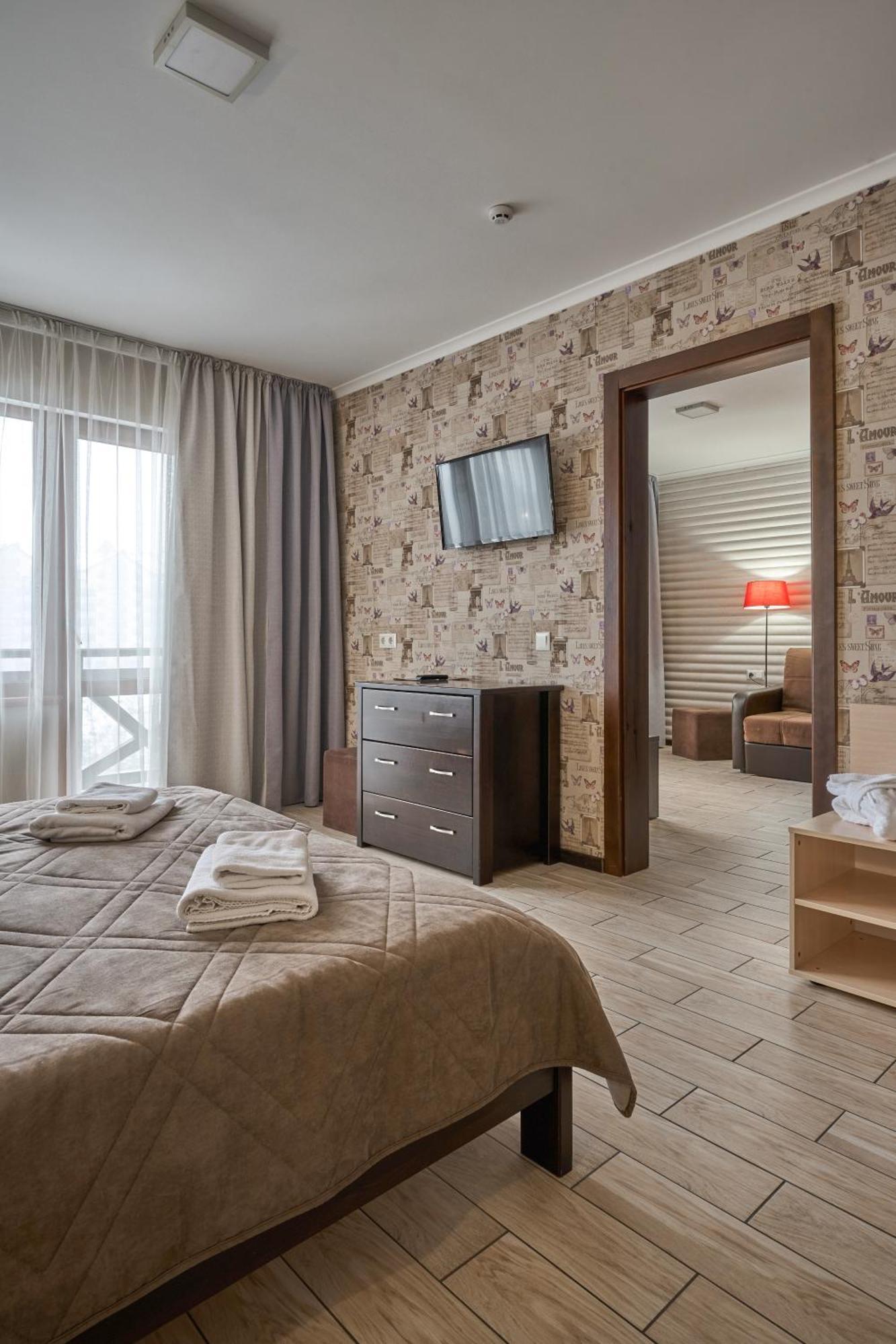 Hotel Zaporizʹka Sich Bukoveľ Exteriér fotografie