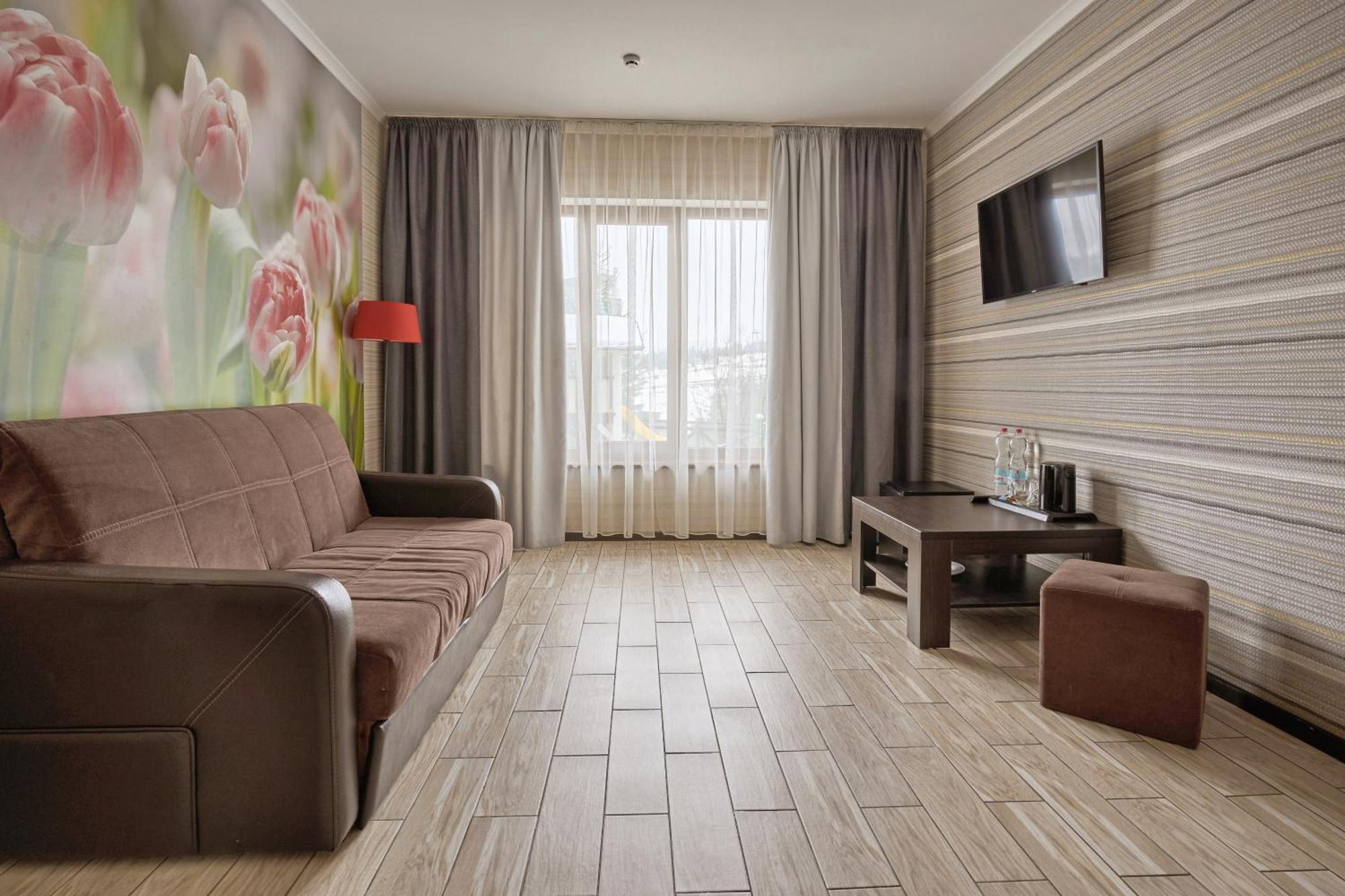 Hotel Zaporizʹka Sich Bukoveľ Exteriér fotografie